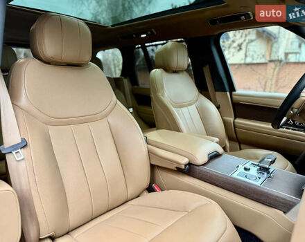 Чорний Ленд Ровер Рендж Ровер, об'ємом двигуна 3 л та пробігом 72 тис. км за 157000 $, фото 53 на Automoto.ua