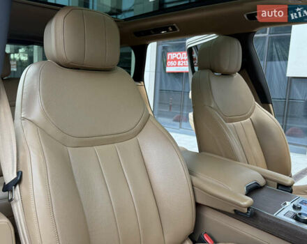 Черный Ленд Ровер Рендж Ровер, объемом двигателя 3 л и пробегом 49 тыс. км за 150000 $, фото 45 на Automoto.ua