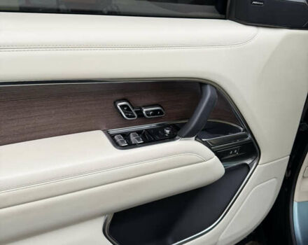 Черный Ленд Ровер Рендж Ровер, объемом двигателя 3 л и пробегом 82 тыс. км за 147000 $, фото 13 на Automoto.ua