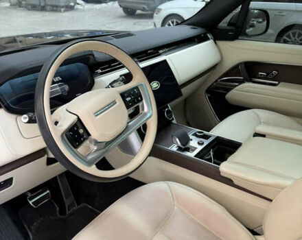 Черный Ленд Ровер Рендж Ровер, объемом двигателя 3 л и пробегом 82 тыс. км за 147000 $, фото 12 на Automoto.ua