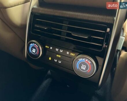 Ленд Ровер Рендж Ровер 2022 в Киеве на Automoto.ua Черный Ленд Ровер Рендж Ровер, объемом двигателя 3 л и пробегом 38 тыс. км за 149900 $, фото 22 на Automoto.ua