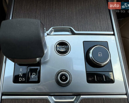 Черный Ленд Ровер Рендж Ровер, объемом двигателя 3 л и пробегом 49 тыс. км за 158000 $, фото 73 на Automoto.ua