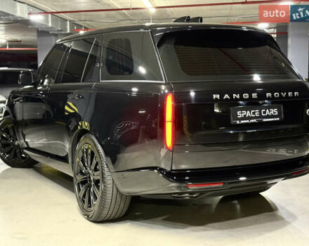 Ленд Ровер Рендж Ровер 2022 в Киеве на Automoto.ua Черный Ленд Ровер Рендж Ровер, объемом двигателя 4.4 л и пробегом 36 тыс. км за 169900 $, фото 11 на Automoto.ua