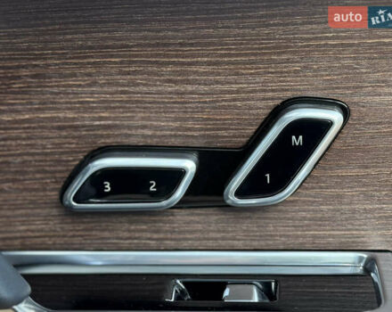 Черный Ленд Ровер Рендж Ровер, объемом двигателя 3 л и пробегом 49 тыс. км за 158000 $, фото 57 на Automoto.ua