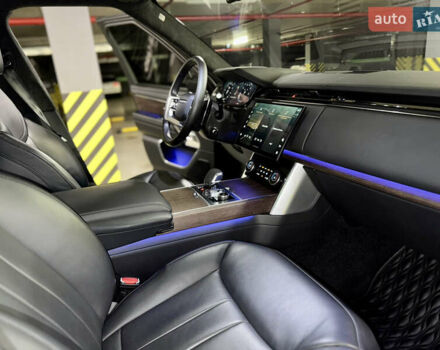 Чорний Ленд Ровер Рендж Ровер, об'ємом двигуна 4.4 л та пробігом 36 тис. км за 165000 $, фото 42 на Automoto.ua