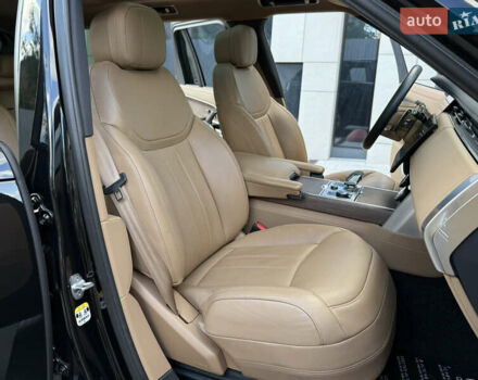 Черный Ленд Ровер Рендж Ровер, объемом двигателя 3 л и пробегом 49 тыс. км за 158000 $, фото 44 на Automoto.ua