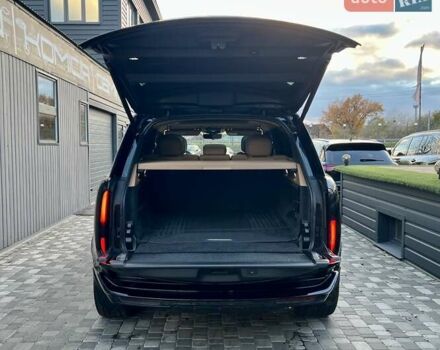 Ленд Ровер Рендж Ровер 2022 в Киеве на Automoto.ua Черный Ленд Ровер Рендж Ровер, объемом двигателя 3 л и пробегом 52 тыс. км за 153900 $, фото 43 на Automoto.ua