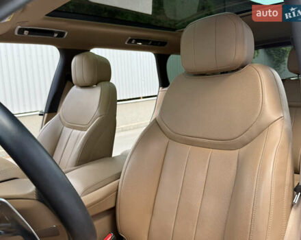 Черный Ленд Ровер Рендж Ровер, объемом двигателя 3 л и пробегом 49 тыс. км за 150000 $, фото 42 на Automoto.ua