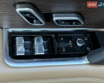 Черный Ленд Ровер Рендж Ровер, объемом двигателя 3 л и пробегом 49 тыс. км за 158000 $, фото 52 на Automoto.ua