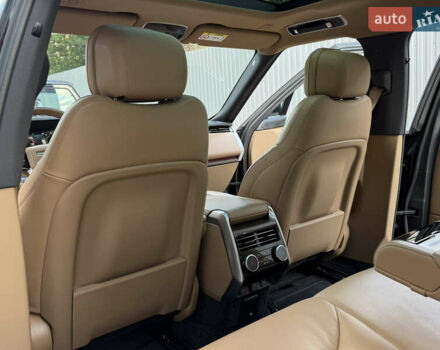 Черный Ленд Ровер Рендж Ровер, объемом двигателя 3 л и пробегом 49 тыс. км за 158000 $, фото 48 на Automoto.ua