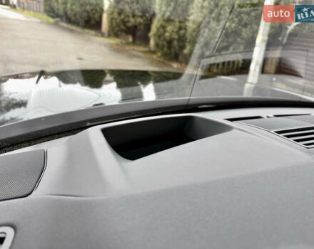 Чорний Ленд Ровер Рендж Ровер, об'ємом двигуна 3 л та пробігом 72 тис. км за 157000 $, фото 30 на Automoto.ua