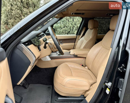 Чорний Ленд Ровер Рендж Ровер, об'ємом двигуна 3 л та пробігом 72 тис. км за 157000 $, фото 24 на Automoto.ua