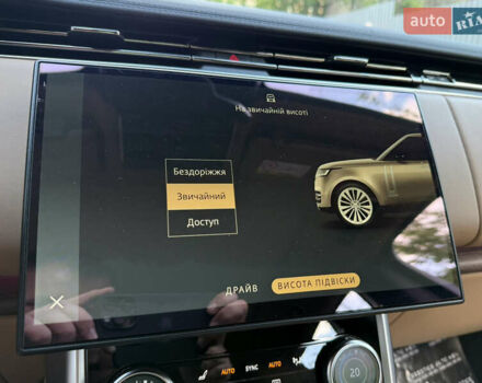 Ленд Ровер Рендж Ровер 2022 в Киеве на Automoto.ua Черный Ленд Ровер Рендж Ровер, объемом двигателя 3 л и пробегом 49 тыс. км за 150000 $, фото 78 на Automoto.ua