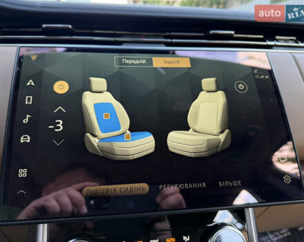 Черный Ленд Ровер Рендж Ровер, объемом двигателя 3 л и пробегом 49 тыс. км за 158000 $, фото 84 на Automoto.ua