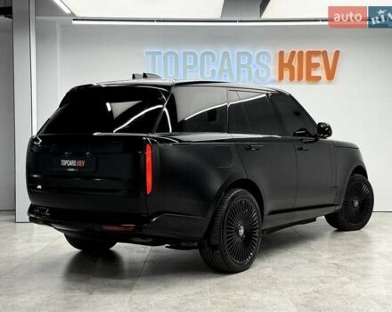 Ленд Ровер Рендж Ровер 2022 в Киеве на Automoto.ua Черный Ленд Ровер Рендж Ровер, объемом двигателя 3 л и пробегом 61 тыс. км за 148700 $, фото 8 на Automoto.ua