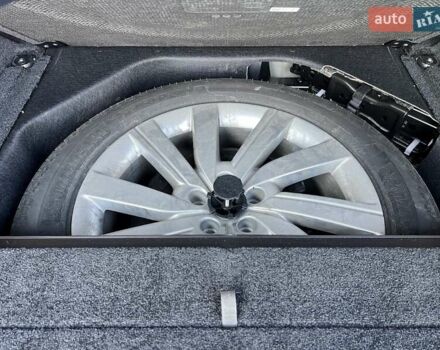 Черный Ленд Ровер Рендж Ровер, объемом двигателя 3 л и пробегом 94 тыс. км за 132900 $, фото 36 на Automoto.ua