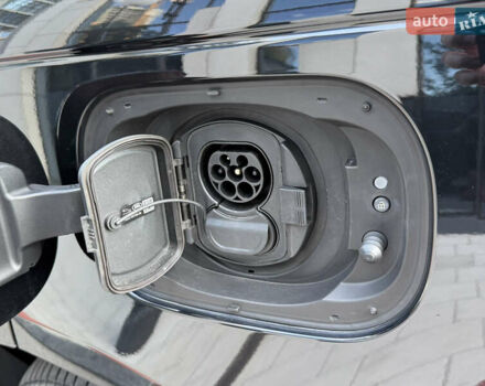 Черный Ленд Ровер Рендж Ровер, объемом двигателя 3 л и пробегом 49 тыс. км за 158000 $, фото 97 на Automoto.ua