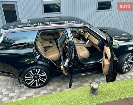 Ленд Ровер Рендж Ровер 2022 в Киеве на Automoto.ua Черный Ленд Ровер Рендж Ровер, объемом двигателя 3 л и пробегом 52 тыс. км за 153900 $, фото 104 на Automoto.ua