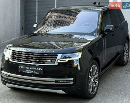 Ленд Ровер Рендж Ровер 2022 в Киеве на Automoto.ua Черный Ленд Ровер Рендж Ровер, объемом двигателя 3 л и пробегом 49 тыс. км за 150000 $, фото 7 на Automoto.ua