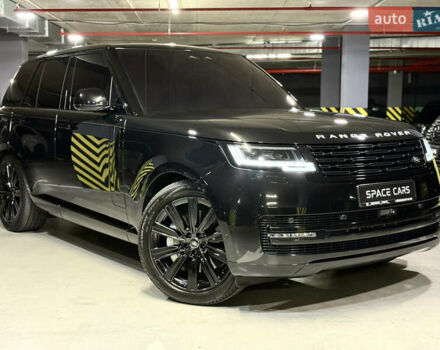Ленд Ровер Рендж Ровер 2022 в Киеве на Automoto.ua Черный Ленд Ровер Рендж Ровер, объемом двигателя 4.4 л и пробегом 36 тыс. км за 169900 $, фото 3 на Automoto.ua