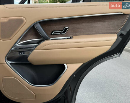 Черный Ленд Ровер Рендж Ровер, объемом двигателя 3 л и пробегом 49 тыс. км за 158000 $, фото 58 на Automoto.ua