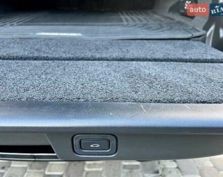 Ленд Ровер Рендж Ровер 2022 в Киеве на Automoto.ua Черный Ленд Ровер Рендж Ровер, объемом двигателя 3 л и пробегом 52 тыс. км за 153900 $, фото 47 на Automoto.ua