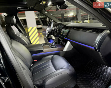 Чорний Ленд Ровер Рендж Ровер, об'ємом двигуна 4.4 л та пробігом 36 тис. км за 165000 $, фото 40 на Automoto.ua