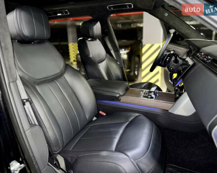 Чорний Ленд Ровер Рендж Ровер, об'ємом двигуна 4.4 л та пробігом 36 тис. км за 165000 $, фото 41 на Automoto.ua