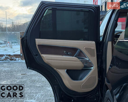 Чорний Ленд Ровер Рендж Ровер, об'ємом двигуна 3 л та пробігом 96 тис. км за 165000 $, фото 25 на Automoto.ua