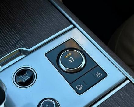 Чорний Ленд Ровер Рендж Ровер, об'ємом двигуна 4.39 л та пробігом 64 тис. км за 179900 $, фото 42 на Automoto.ua