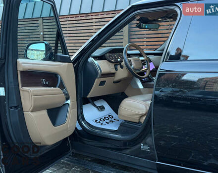 Чорний Ленд Ровер Рендж Ровер, об'ємом двигуна 3 л та пробігом 96 тис. км за 165000 $, фото 21 на Automoto.ua