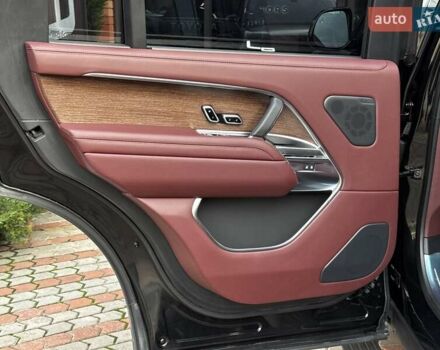 Чорний Ленд Ровер Рендж Ровер, об'ємом двигуна 4.39 л та пробігом 57 тис. км за 176000 $, фото 38 на Automoto.ua