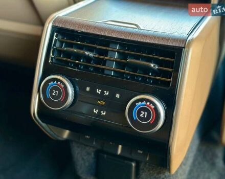 Чорний Ленд Ровер Рендж Ровер, об'ємом двигуна 4.39 л та пробігом 64 тис. км за 179900 $, фото 88 на Automoto.ua