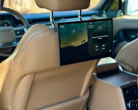 Чорний Ленд Ровер Рендж Ровер, об'ємом двигуна 4.39 л та пробігом 64 тис. км за 179900 $, фото 78 на Automoto.ua