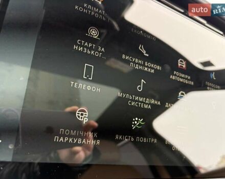 Чорний Ленд Ровер Рендж Ровер, об'ємом двигуна 3 л та пробігом 40 тис. км за 177111 $, фото 58 на Automoto.ua