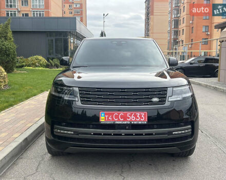 Ленд Ровер Рендж Ровер 2023 в Днепре (Днепропетровске) на Automoto.ua Черный Ленд Ровер Рендж Ровер, объемом двигателя 4.4 л и пробегом 20 тыс. км за 165000 $, фото 5 на Automoto.ua