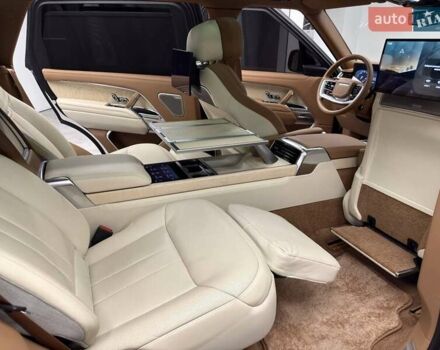 Черный Ленд Ровер Рендж Ровер, объемом двигателя 3 л и пробегом 32 тыс. км за 255000 $, фото 63 на Automoto.ua