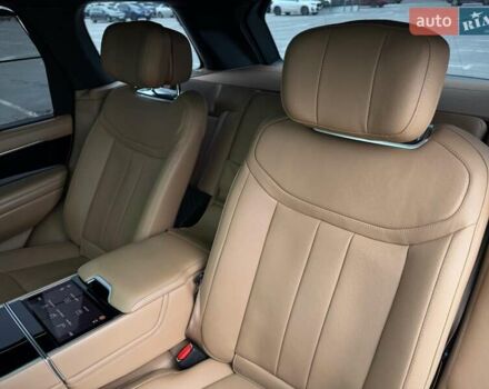 Черный Ленд Ровер Рендж Ровер, объемом двигателя 4.39 л и пробегом 67 тыс. км за 185000 $, фото 70 на Automoto.ua