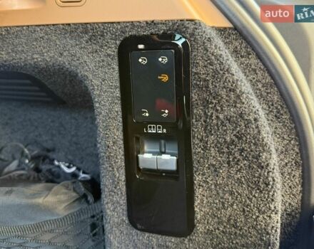 Чорний Ленд Ровер Рендж Ровер, об'ємом двигуна 3 л та пробігом 31 тис. км за 159000 $, фото 82 на Automoto.ua