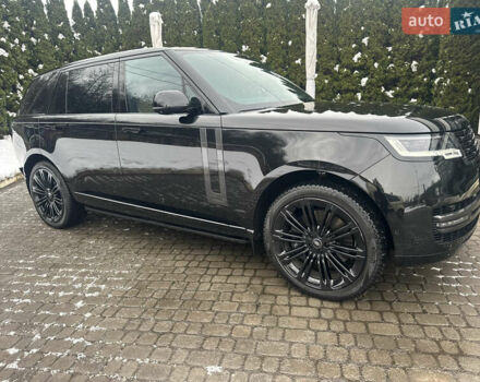 Черный Ленд Ровер Рендж Ровер, объемом двигателя 4.4 л и пробегом 61 тыс. км за 201000 $, фото 5 на Automoto.ua