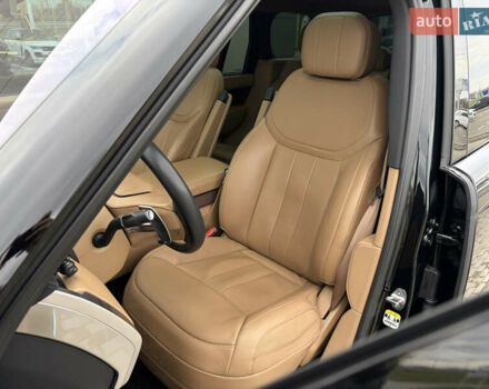 Чорний Ленд Ровер Рендж Ровер, об'ємом двигуна 3 л та пробігом 84 тис. км за 154900 $, фото 50 на Automoto.ua