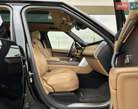 Чорний Ленд Ровер Рендж Ровер, об'ємом двигуна 3 л та пробігом 84 тис. км за 154900 $, фото 37 на Automoto.ua