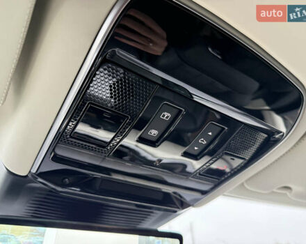 Чорний Ленд Ровер Рендж Ровер, об'ємом двигуна 4.39 л та пробігом 26 тис. км за 208000 $, фото 22 на Automoto.ua