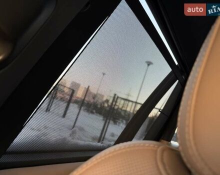 Чорний Ленд Ровер Рендж Ровер, об'ємом двигуна 3 л та пробігом 40 тис. км за 177333 $, фото 23 на Automoto.ua