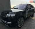 Ленд Ровер Рендж Ровер 2023 в Киеве на Automoto.ua Черный Ленд Ровер Рендж Ровер, объемом двигателя 4.39 л и пробегом 19 тыс. км за 221000 $, фото 43 на Automoto.ua