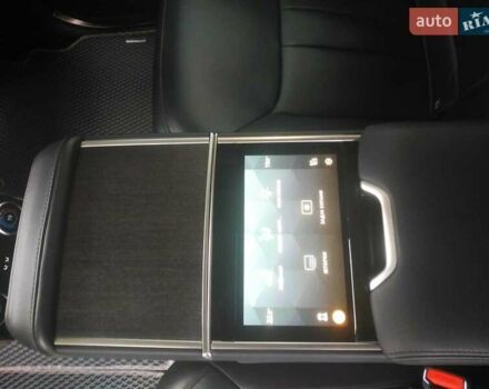 Черный Ленд Ровер Рендж Ровер, объемом двигателя 4.39 л и пробегом 55 тыс. км за 165000 $, фото 12 на Automoto.ua