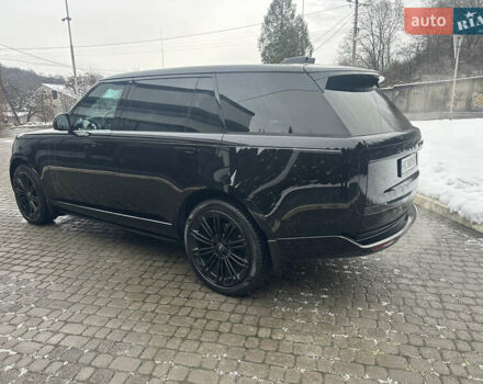 Черный Ленд Ровер Рендж Ровер, объемом двигателя 4.4 л и пробегом 61 тыс. км за 201000 $, фото 7 на Automoto.ua