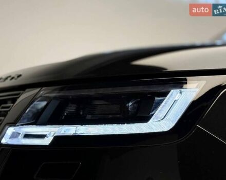 Ленд Ровер Рендж Ровер 2023 в Киеве на Automoto.ua Черный Ленд Ровер Рендж Ровер, объемом двигателя 3 л и пробегом 29 тыс. км за 187800 $, фото 14 на Automoto.ua