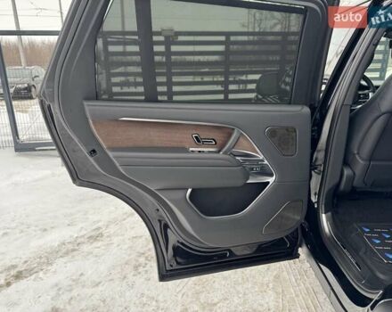 Черный Ленд Ровер Рендж Ровер, объемом двигателя 3 л и пробегом 24 тыс. км за 197000 $, фото 27 на Automoto.ua