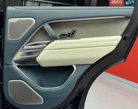 Чорний Ленд Ровер Рендж Ровер, об'ємом двигуна 4.4 л та пробігом 34 тис. км за 268000 $, фото 48 на Automoto.ua